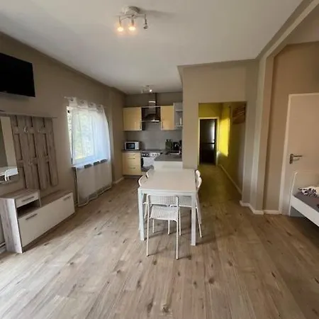 Monteur 브로덴바흐